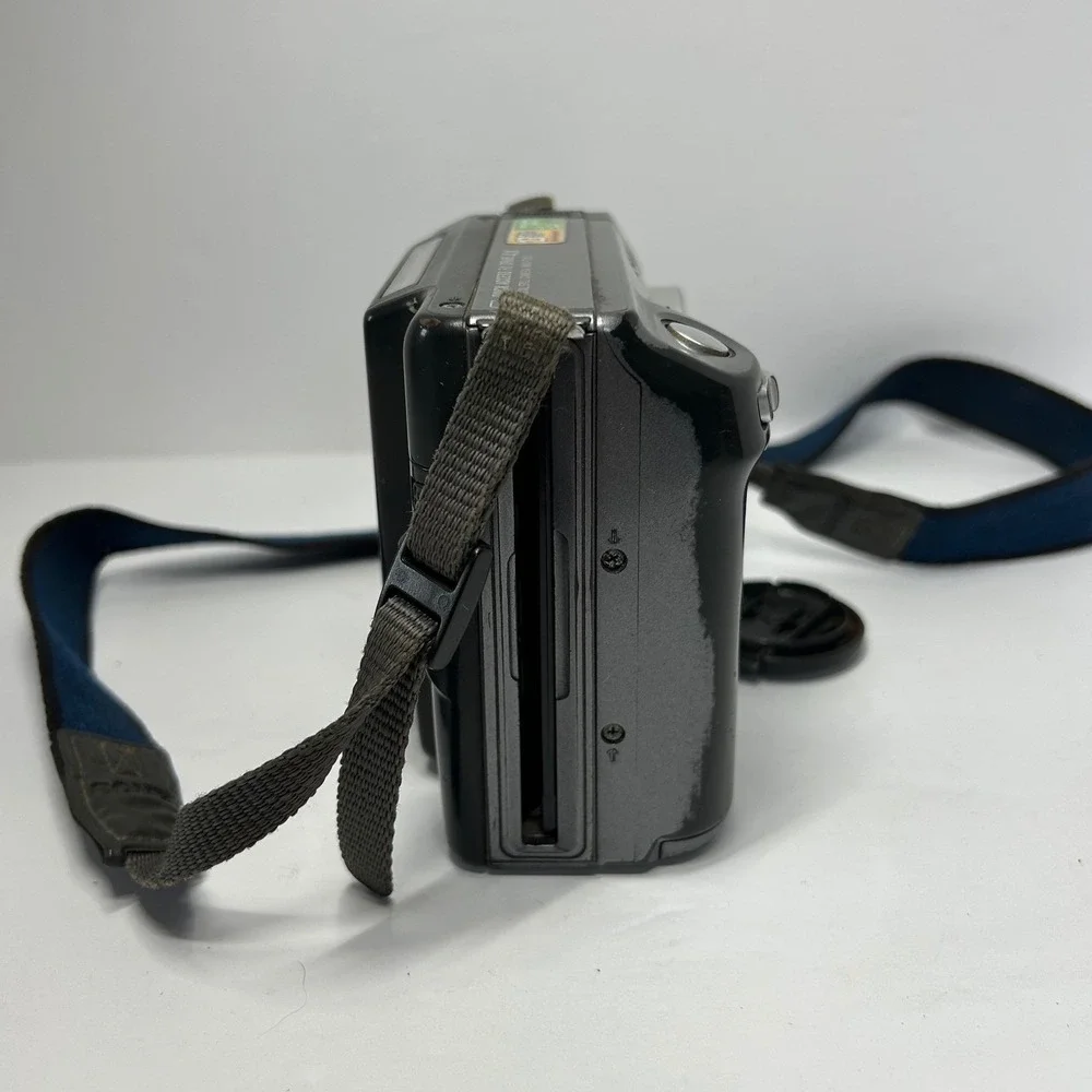 Sony Digital Mavica MVC-FD85 1.3 MP Digital Camera 3x Optical Zoom PARTS ONLY‎